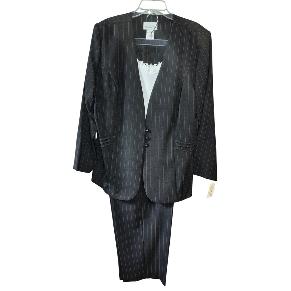 Pride & Joy Womens 2 Piece Pinstripe Pant Suit Set Black White Lace Trim 22W NWT
